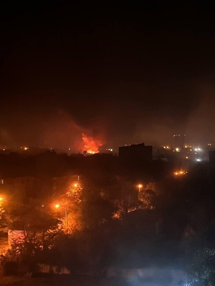 вибух на складі окупантів в Алчевську, фото з Facebook Гайдая