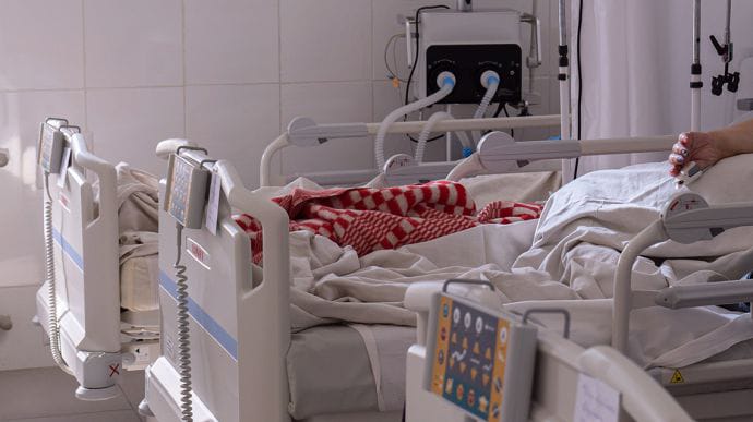 В воскресенье в Украине зафиксировали 5 804 больных Covid и 297 смертей