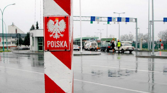 Про притулок у Польщі минулого року попросили 317 українців