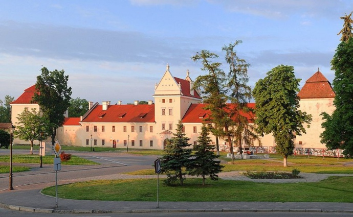 Жовковский замок
