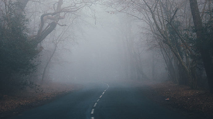 Киевлян призывают быть внимательнее на дороге – ожидается туман
