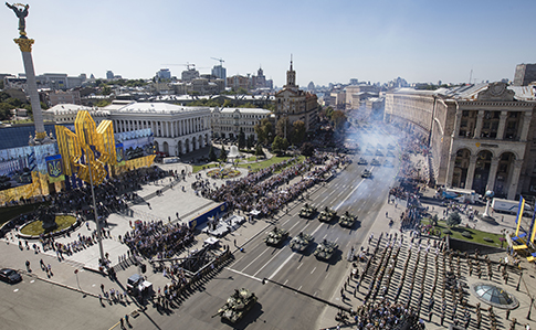 На параді у Києві показали Джавеліни та Ятаган