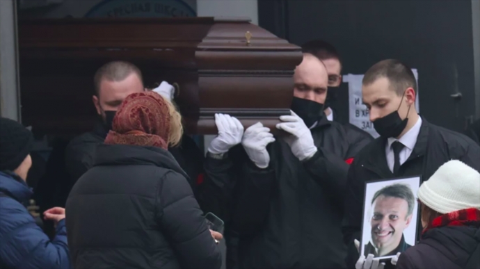 Coffin prices in Russia rise by 74% since start of full-scale war