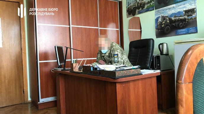 Подполковник ВСУ прибрал к рукам горючее для ООС на 1,8 млн – ГБР