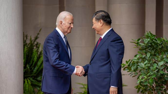 Безответственная манипуляция: Китай возмутили слова Байдена о диктаторе Си