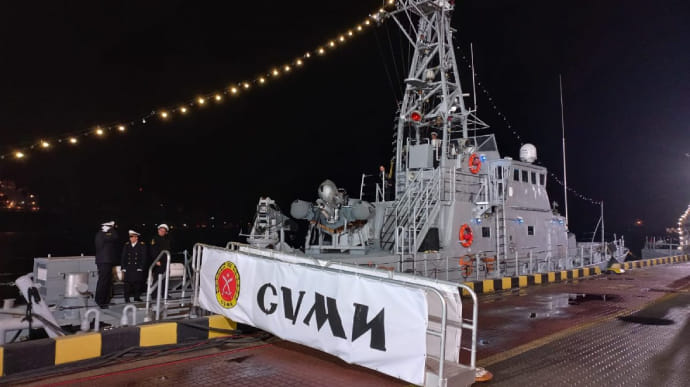 На переданных Украине катерах Island установят американское вооружение – командующий ВМС