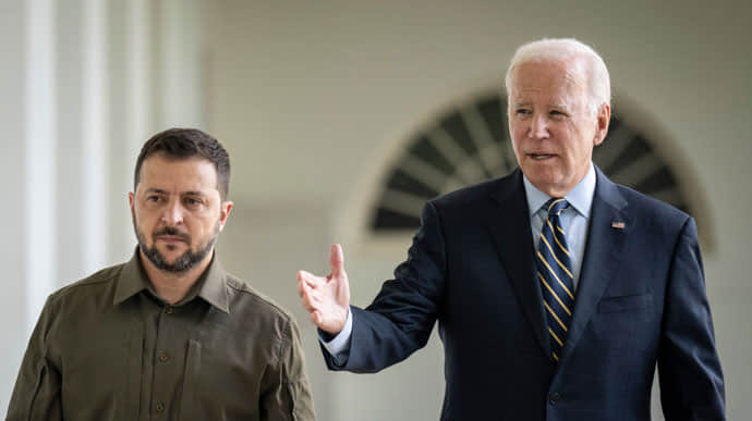 Biden assures Zelenskyy that US remains committed to supporting Kyiv