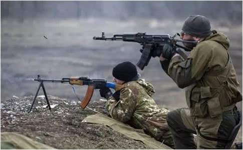 ООС: бойовики стріляють з мінометів, БМП і гранатометів