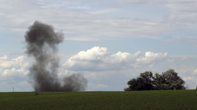 Russians attack districts in Sumy Oblast, drops six bombs