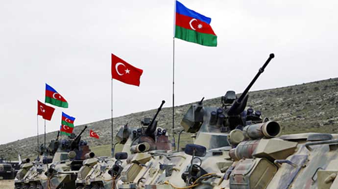 Азербайджан і Вірменія сядуть за стіл переговорів у Москві