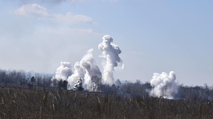 За три години ранку пролунало понад 30 вибухів на Сумщині і Чернігівщині