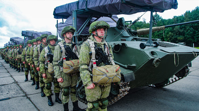 Россия нарастила военный контингент в Крыму – разведка 