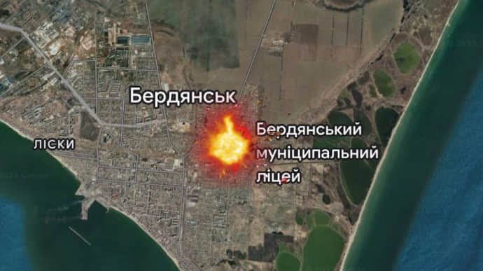 Sham elections in Berdiansk start loudly: Mayor reports two powerful explosions