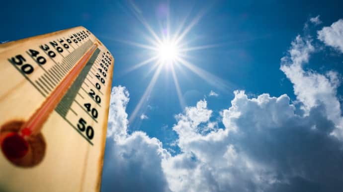 Во вторник жара в Украине будет достигать 35-37°