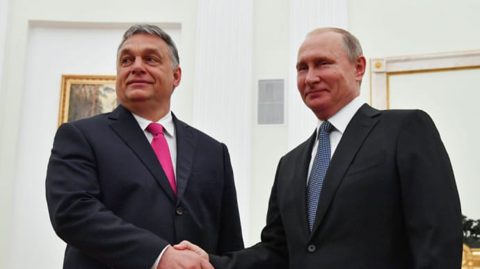 Орбан хочет держаться подальше от конфликта и не даст оружие Украине
