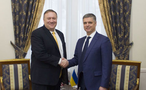 Пристайко заявив Помпео, що Україна хоче стратегічних інвестицій США у низці галузей