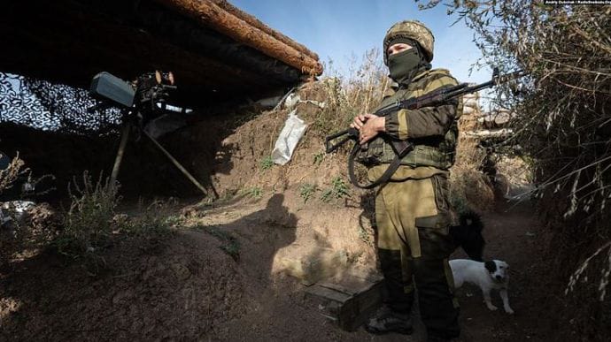 На Донбассе опять не спокойно: 5 обстрелов