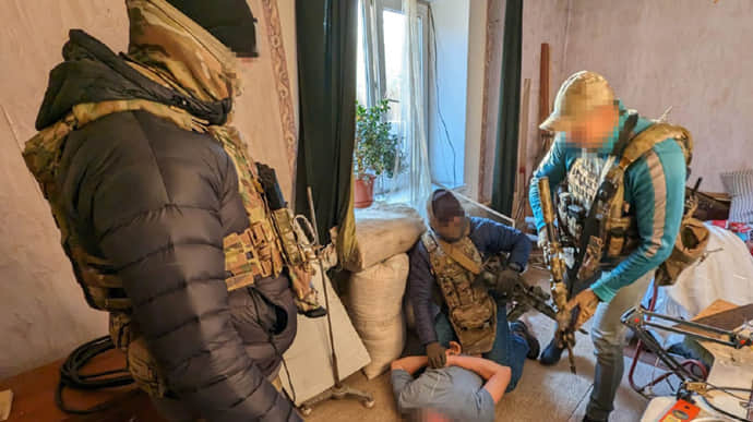 СБУ затримала агентів РФ, які шпигували для ворога біля кордону на Сумщині