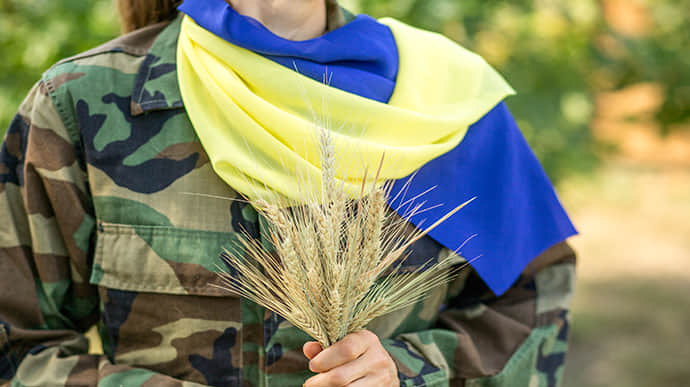 Украинцы против любых уступок России, особенно это касается территорий – опрос