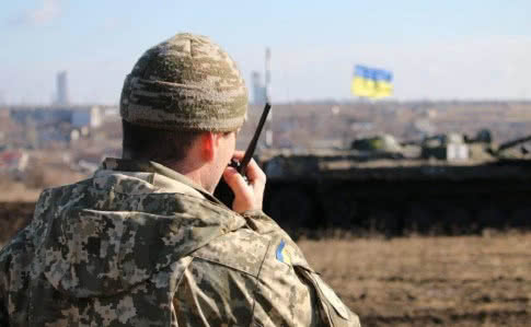 На Донбассе боевики совершили 10 обстрелов, потерь нет