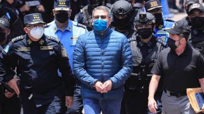 Експрезидента Гондурасу визнали винним у сприянні наркоторгівлі