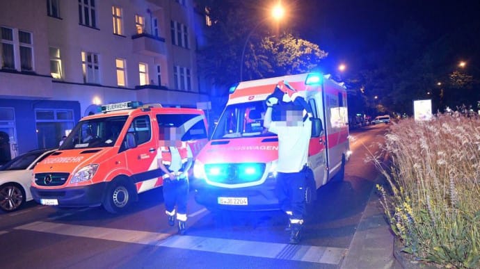 В Берлине неизвестный открыл огонь и ранил 3 человек, его ищут