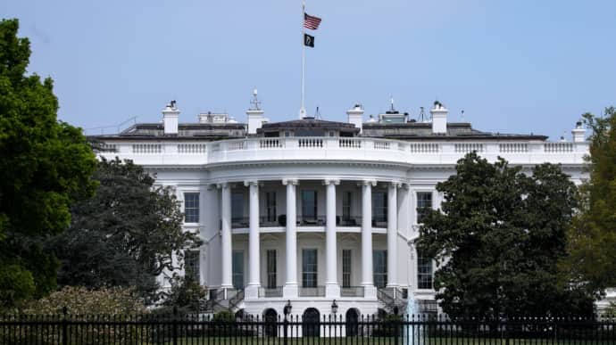 White House ready to consider funding bills, including one for Ukraine