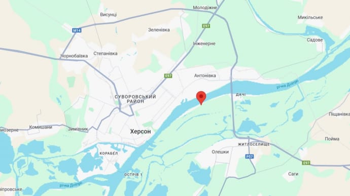 Russians drop bomb on Kindiika in Kherson Oblast, injuring a couple