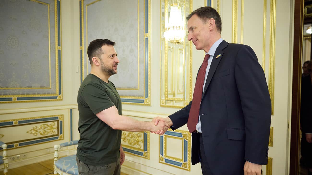 Zelenskyy meets with UK Chancellor of Exchequer in Kyiv to discuss sanctions
