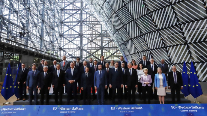 Саміт ЄС не зміг досягти прориву у розблокуванні процесу вступу країн Західних Балкан