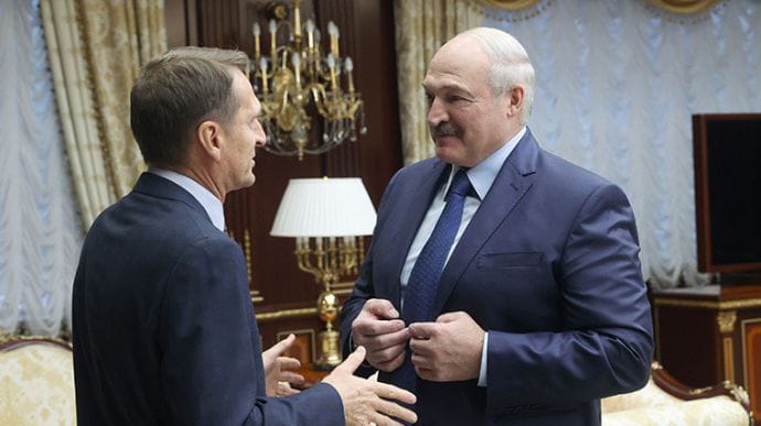 Глава внешней разведки России у Лукашенко: Спецслужбы могут сделать еще много