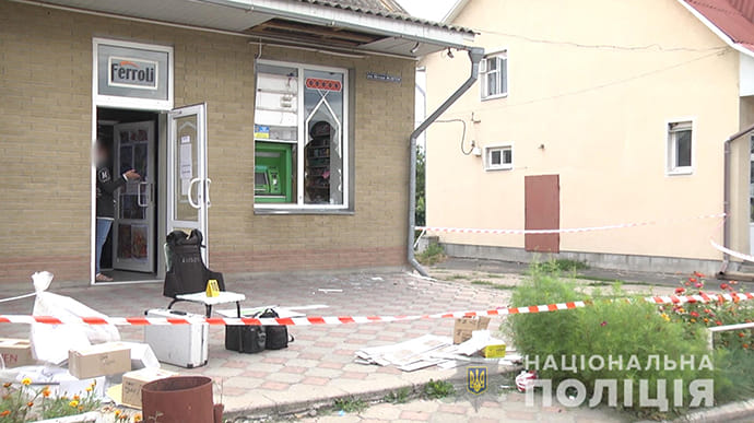 Жителей Харьковщины подозревают в ограблении банкоматов в 4 областях