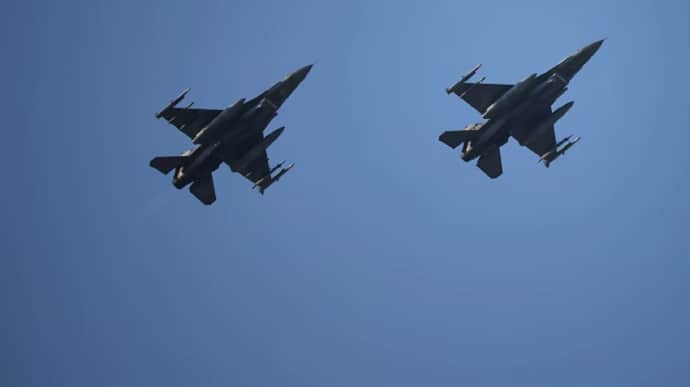 Україна отримає від Данії всі обіцяні F-16 – посол