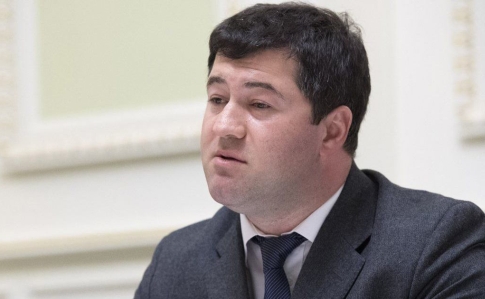 Суд восстановил Насирова на посту главы ДФС