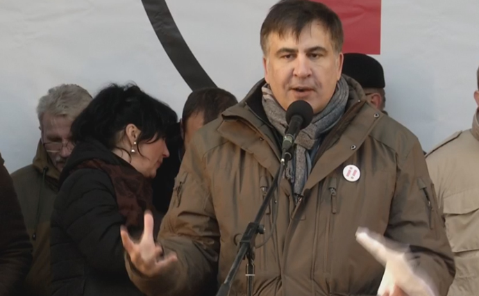 Саакашвили призвал собираться на Майдане, если не примут закон об импичменте