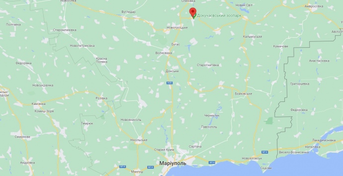 Захваченный россиянами Докучаевск относительно Мариуполя