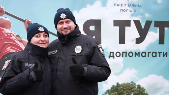МВС пропонує допомогу абонентам Київстара, які залишились без зв'язку
