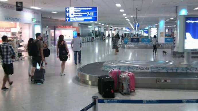 В аеропорту Афін затримали 17 українців з рейсів із Києва, ніч провели в ізоляторі