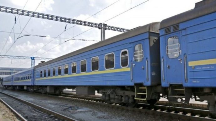 Відновили залізничне сполучення між Сумами й Києвом: тимчасово - з пересадкою