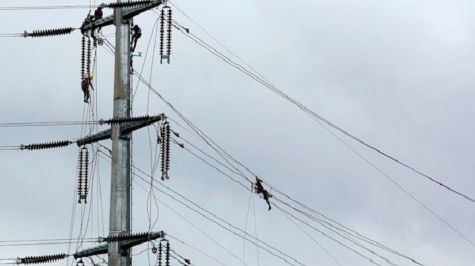Half of Kherson already has electricity