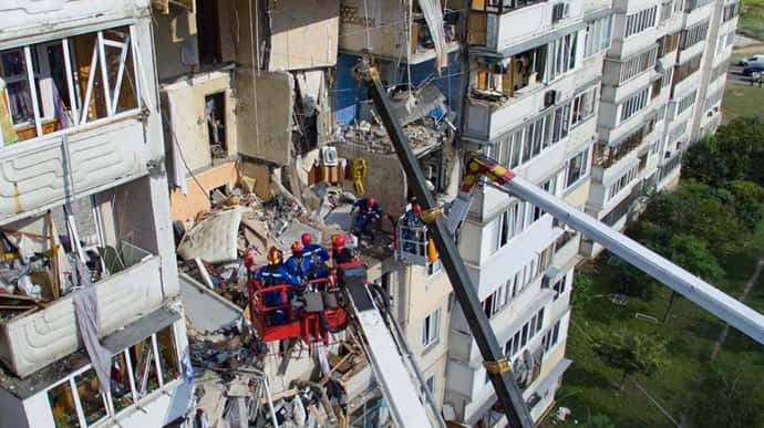 Шмыгаль пообещал квартиры пострадавшим от взрыва в Киеве
