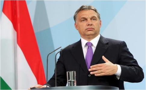 Орбан побеждает на выборах в Венгрии, но пока не собрал конституционное большинство