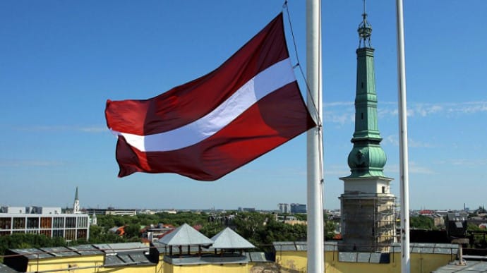 Латвія висилає білоруських дипломатів у відповідь на аналогічний крок Мінська