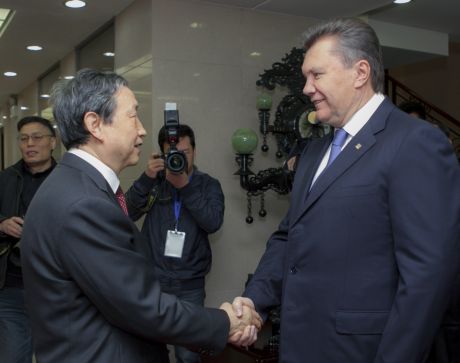 Янукович встретился с вице-премьером Государственного совета КНР