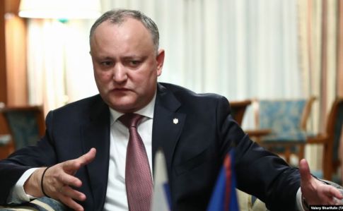 Додон заявил, что отменил указ о роспуске парламента Молдовы