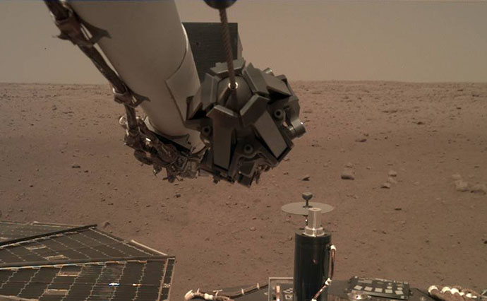 NASA впервые обнародовало запись шума ветра на Марсе