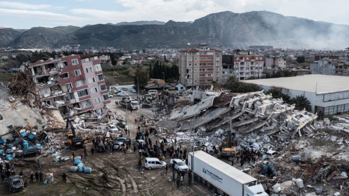 В результате землетрясения в Турции могли погибнуть двое украинцев
