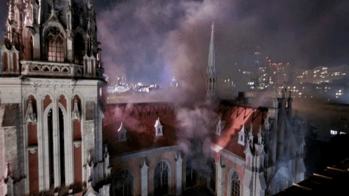 Пожар в Костеле Святого Николая ликвидировали