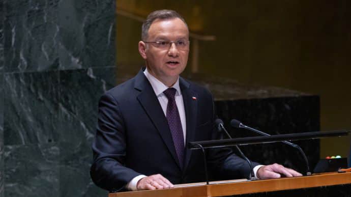 Polish president on grain dispute: Ukraine is like a drowning man, it can drag us into the depths