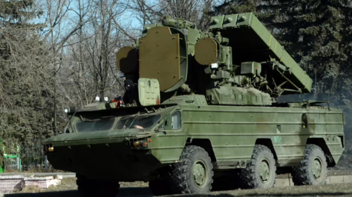 На Киевщине силы ПВО отражают атаку вражеских беспилотников